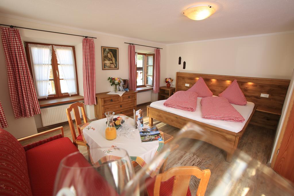 Biohof Wallnerhof - Chiemgau Karte インツェル エクステリア 写真